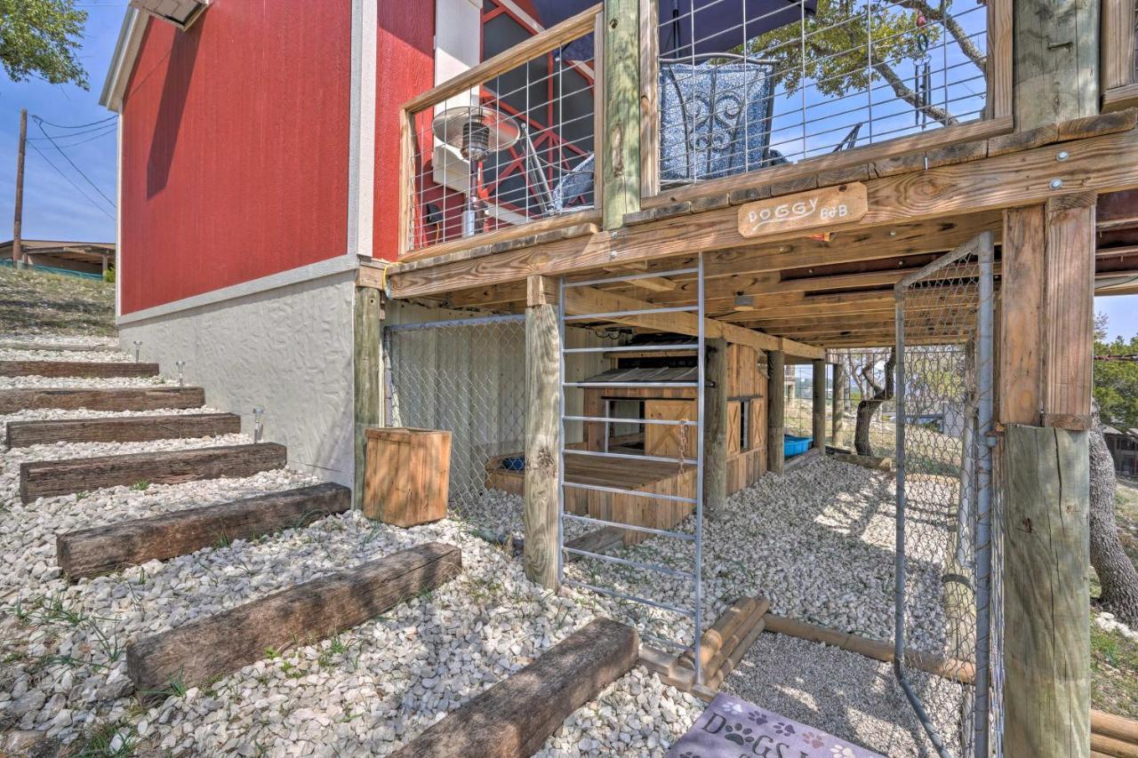 Kerrville Converted Barn Tiny Home With Kayaks! Dış mekan fotoğraf